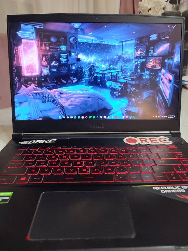 Laptop Gaming - MSI GF63 Thin 10SC 6