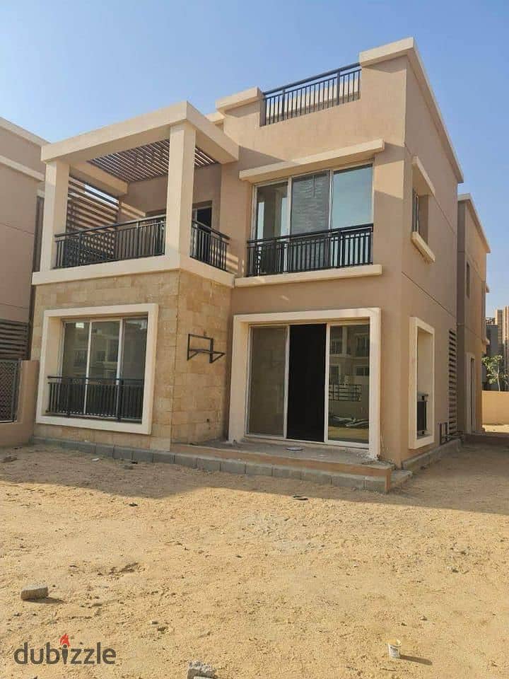 For sale, the last townhouse villa 143m, in Taj City Compound, in front of the JW Marriott Hotel 8