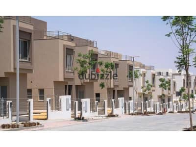 Villa Townhouse prime Location 190m palm hills new cairo