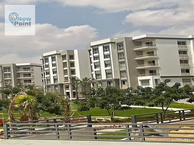 With a 5% down payment, own your apartment near the American University in Hyde Park New Cairo Compound