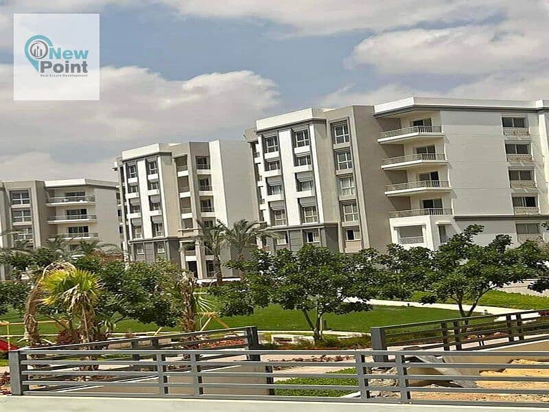 بمقدم 5% امتلك شقتك بالقرب من الجامعه الامريكية من كمبوند هايد بارك  Hyde Park New Cairo Compound 0