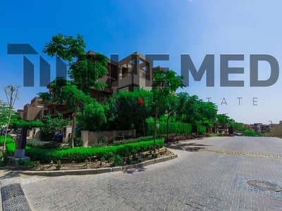 Townhouse for sale at the lowest price in the market, in New Giza, Westridge phase, ready to move, semi-finished, next to Palm Hills, Golf Extension