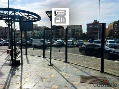 Car showroom in a prime location directly on the street 5th settlement for rent - Retail for rent