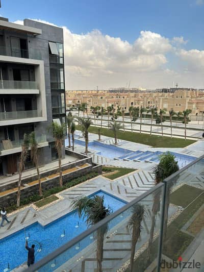 Apartment Overlooking the pool for sale in Patio oro