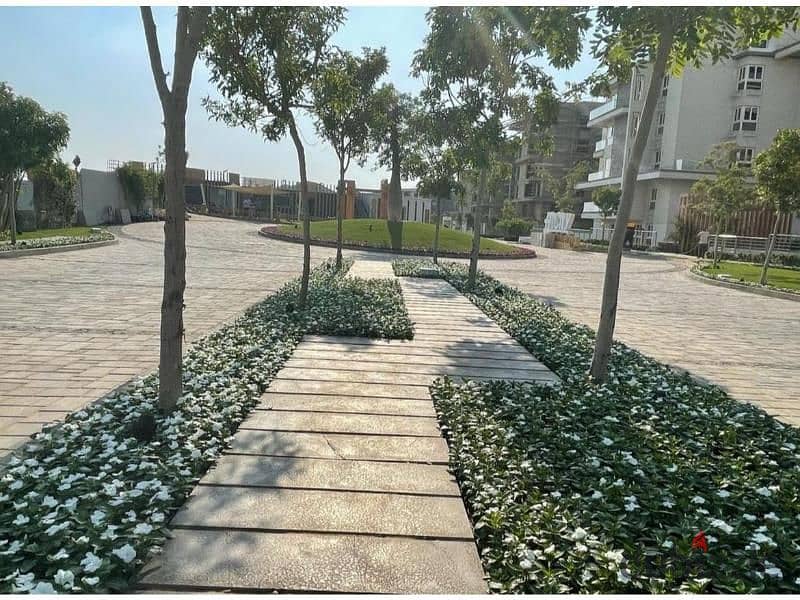 Apartment with garden for sale in Mountain icity 1