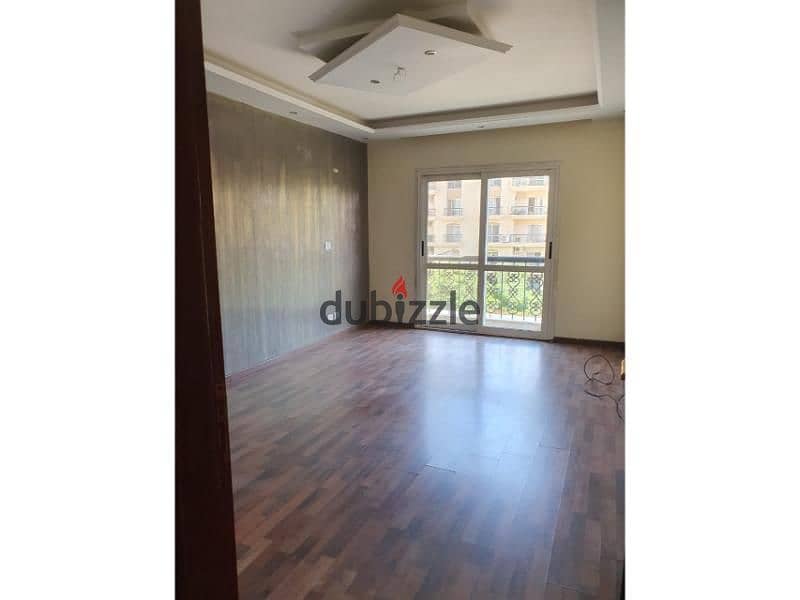 Apartment very prime location fully finished 0