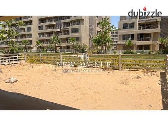 Ground resale apartment overlooking greenery 3 bedrooms 9