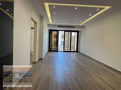 Apartment 175 meter First use Ultra finishing with ACs , kitchen and dressing room in midtown new cairo