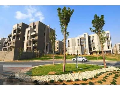 Apartment for sale at palm hills new cairo