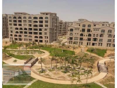 Apartment 4th floor 168 meter  Double view in Green square AL moastakbal City .