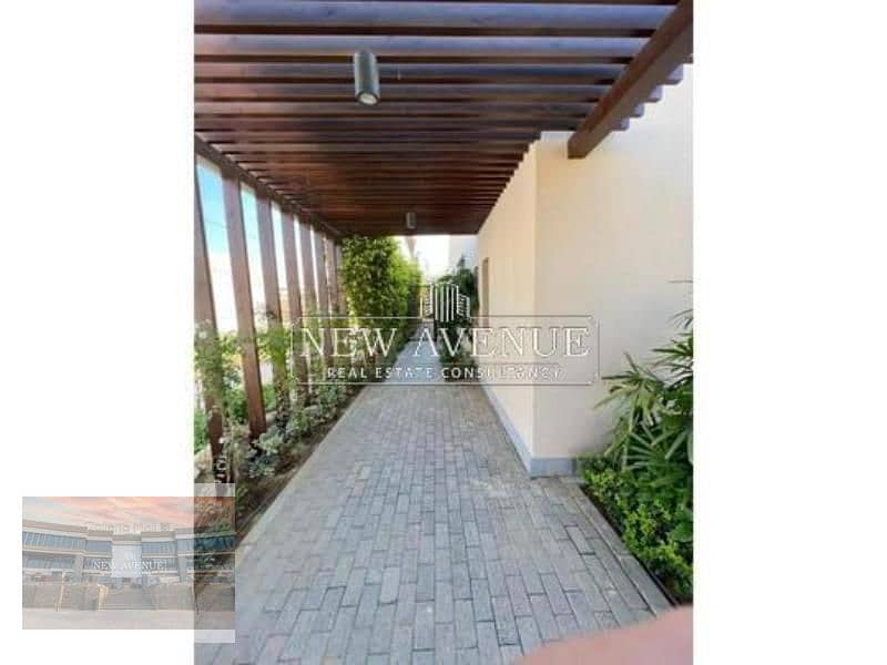 Fully finished Townhouse corner in O west (hillside villas),3 BR +living room + 4 bathroom + maid's room 7