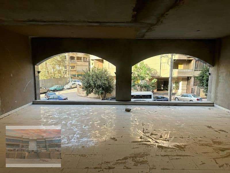 Building for sale 2600 sqm at masr al gdeda 2