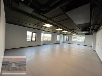 Title :office for rent 340 sqm at sheikh zayed