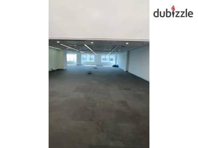 Ready to move | prime location | Business district