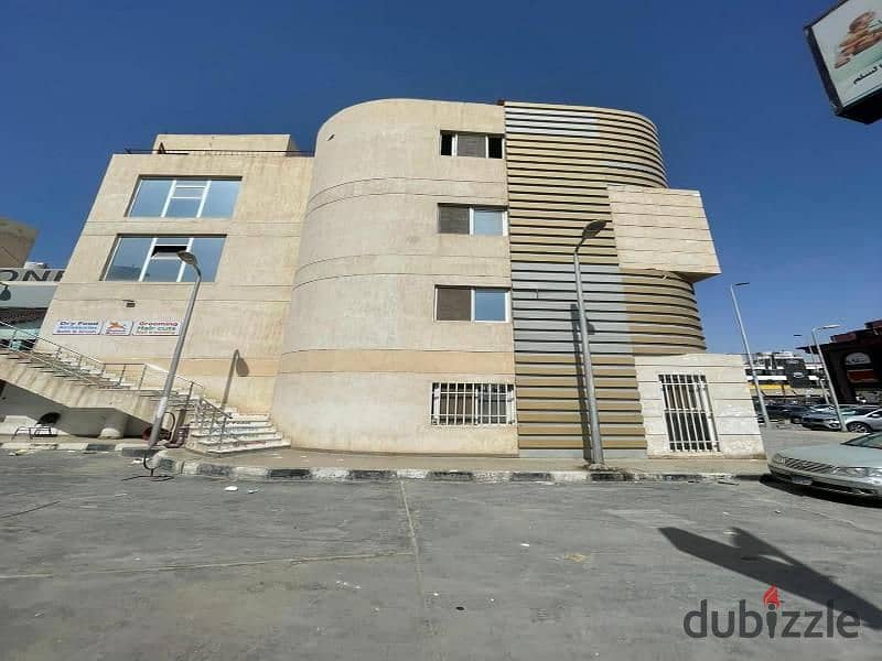 Fully finished Standalone building for Sale 700m in New Cairo 1