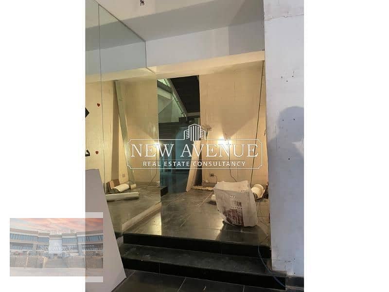 Fully Finished Retail For rent or sale at mohandeseen         AA/F 696 12