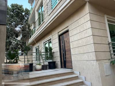 Office for rent 800 m in maadi          L-W 554