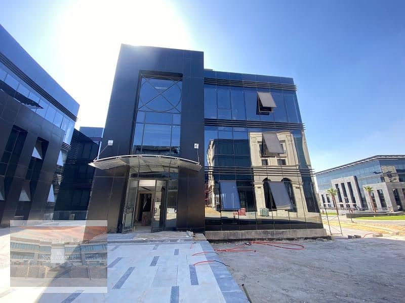 Admin office 345m at New Cairo for rent | Prime location 16