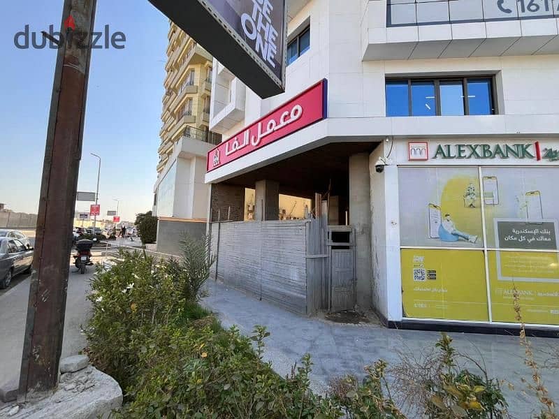 High traffic Retail 750m at Maadi for rent 2