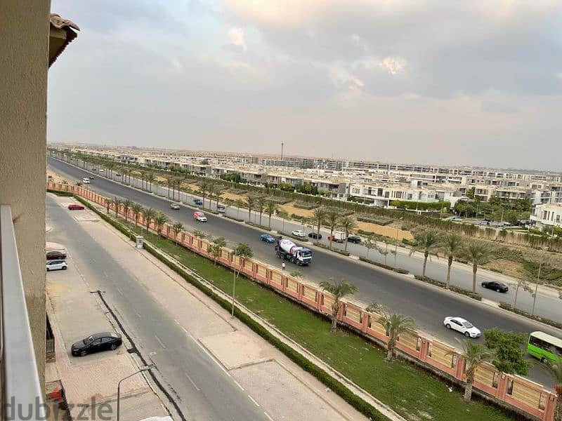 شقة بجاردينيا سيتي تطل علي المطار  A flat looking at cairo airport 11