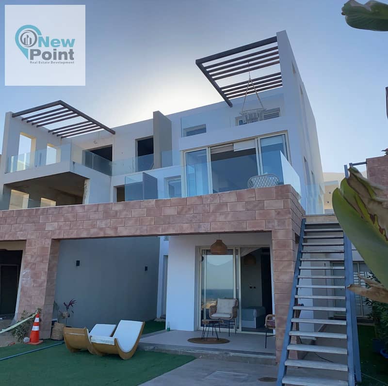 Twin house villa for sale, sea view, fully finished and received for one year, in The Groove, Sokhna 2