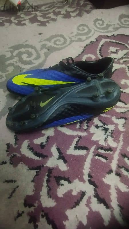 nike hyper venom 0