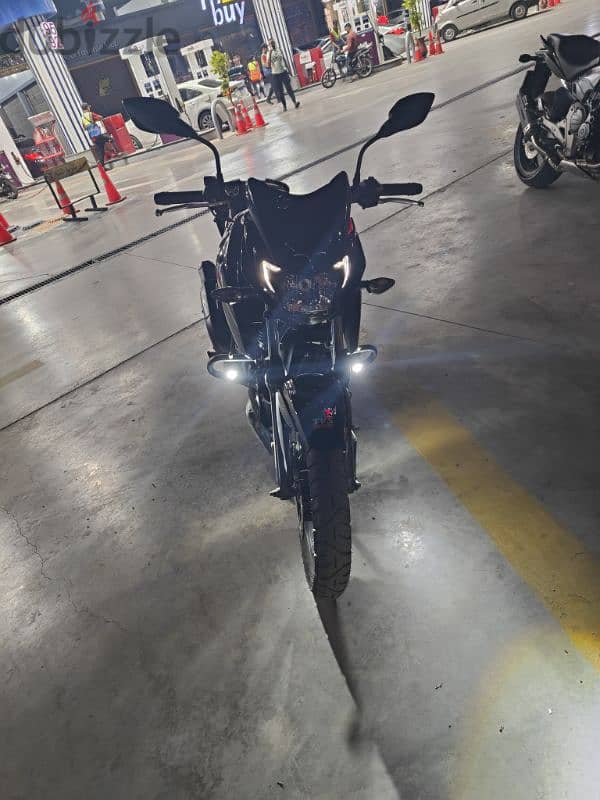 Tvs Apache 160 4v for sale 0