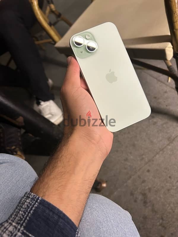 iphone 15 مستعمل 4