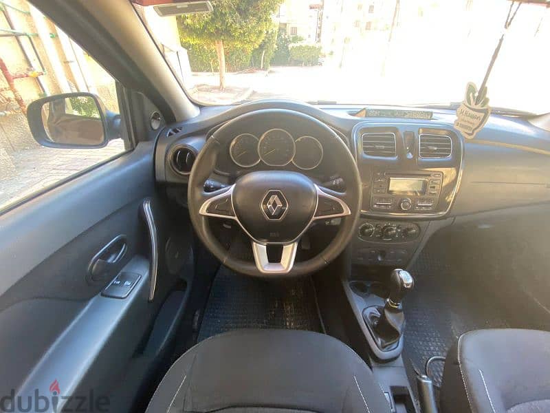 Renault Logan 2018 8