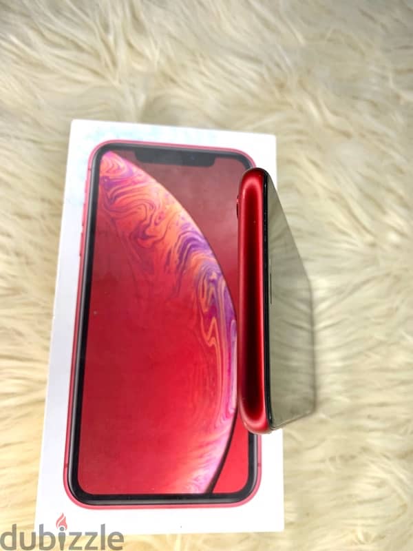 iPhone XR 4