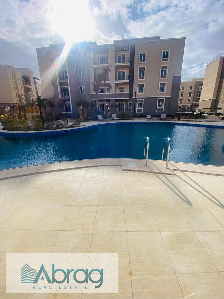 For sale penthouse 209 m +146 roof, finishing, immediate delivery, October, in Sheikh Zayed City 4