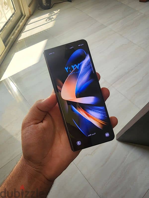 Samsung galaxy Z Fold 4 خطين متاح بدل 4