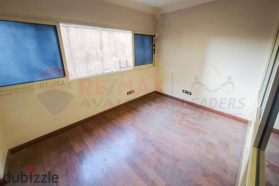 Administrative headquarters for rent 100 m Sidi Gaber (Mahmoud Shaker St) 7