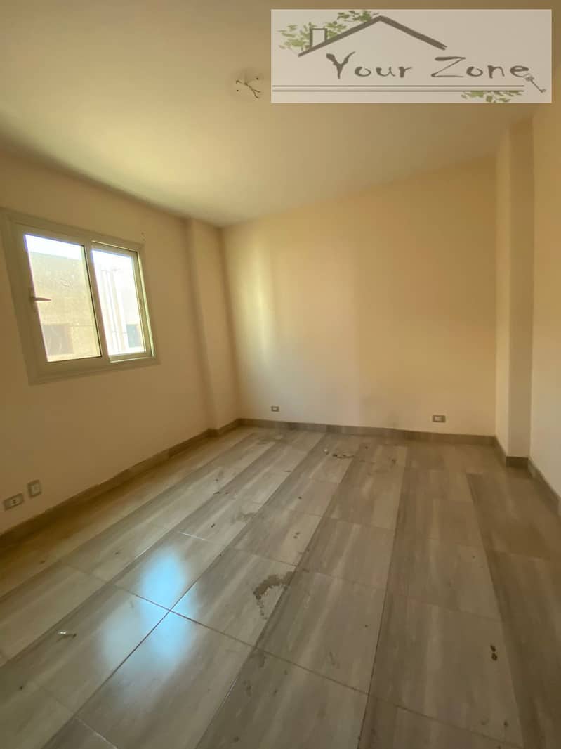 Apartment for rent in the 10th District, Sheikh Zayed 2