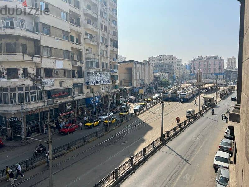 عياده للبيع في محطه الرمل علي الترام مباشر وميدان سعد زغلول مساحه 180م 0