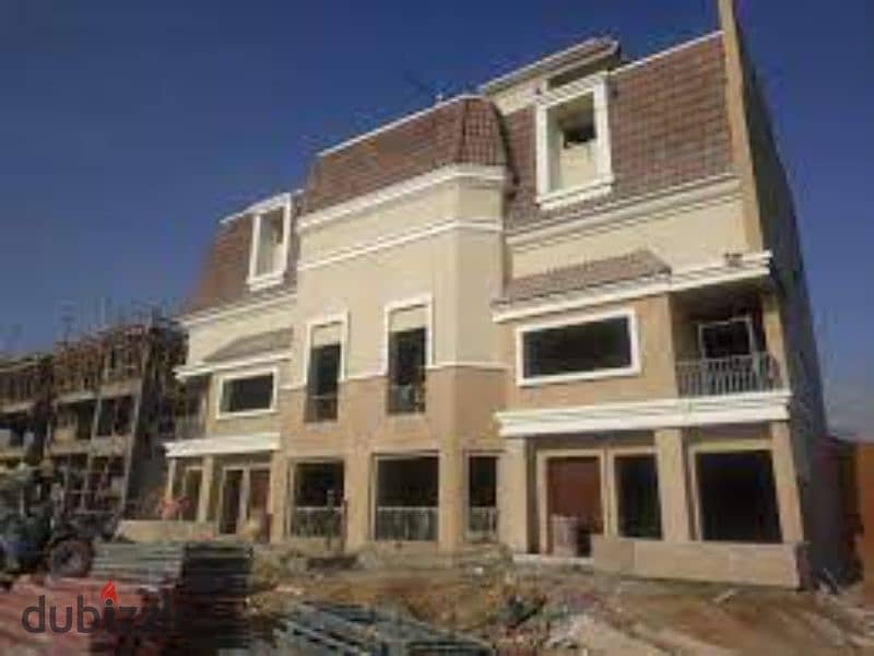 A very special villa for sale in Sarai Compound 11