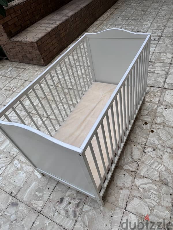 Baby crib 3