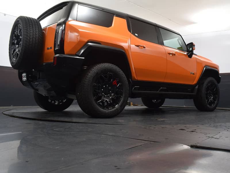 GMC HUMMER EV SUV 2X 6