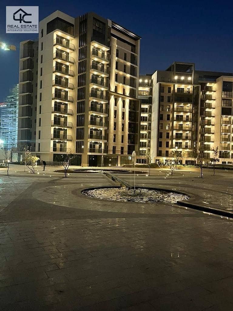 شقه ارضى بجاردن للبيع متشطبة بالتكييفات بريم لوكيشين فى زيد ويست 1