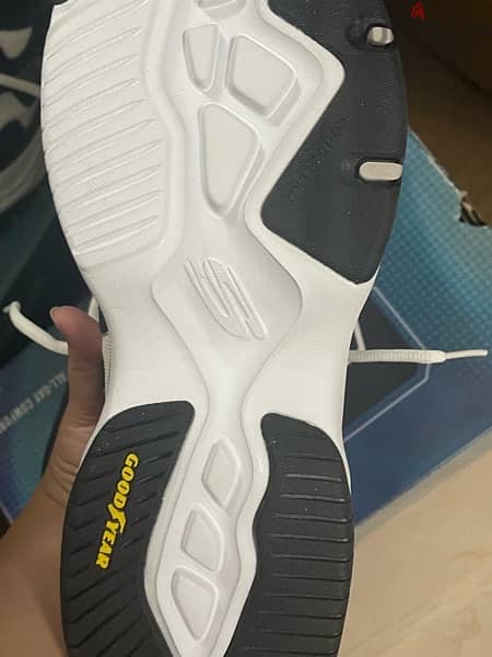 حذاء سكتشرز - Skechers 4