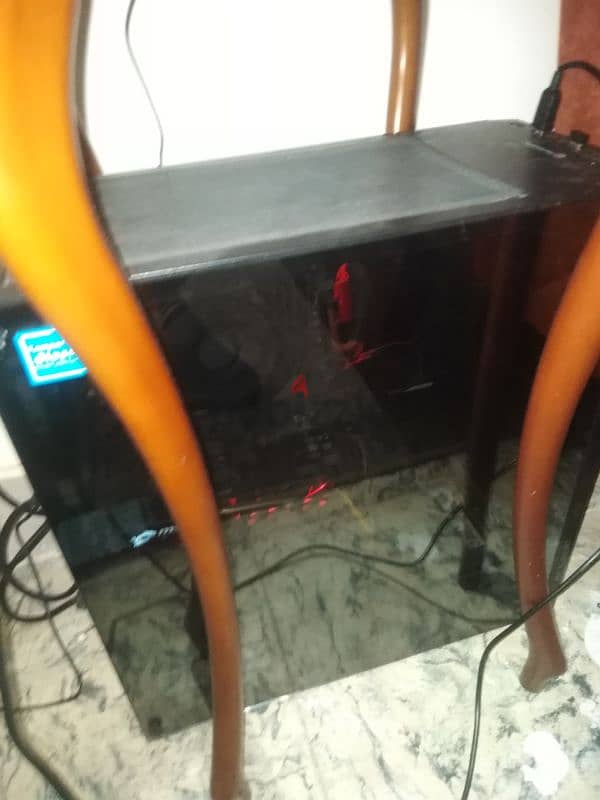 pc بحاله فوق الممتازه 1