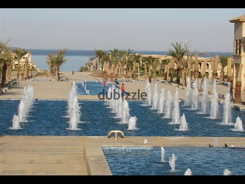 Twin-villa with an area of ​​400m fully finished + 200m garden for sale in La Vista 6 in Ain Sokhna, directly on the sea 2