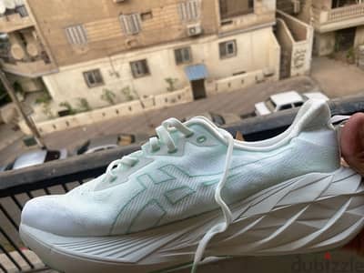 Asics Shoes Original من الامارات