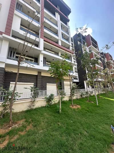 Fully finished apartment in a full-service compound   Immediate receipt of air conditioning and kitchen unit   In the seventh residential district   A