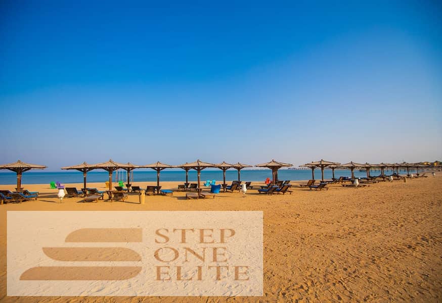 With a 20% down payment, receive your chalet now directly on the sea in Blue Blue Ain Sokhna 9