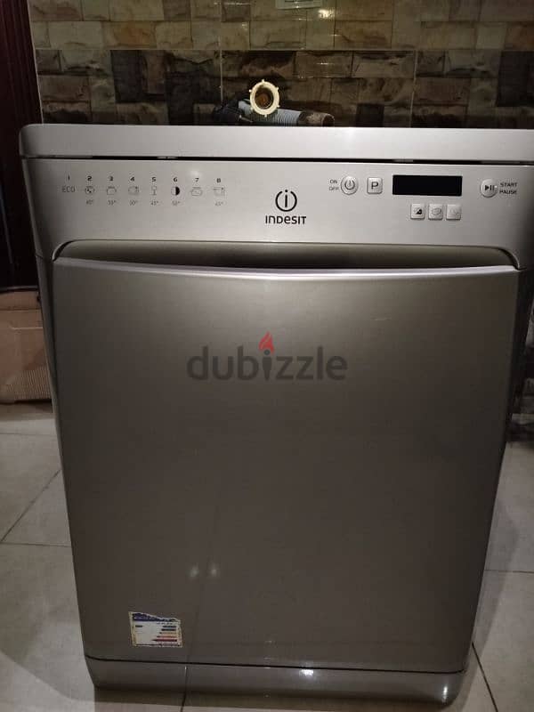 غساله اطباق Indesit للبيع Dishwasher 3