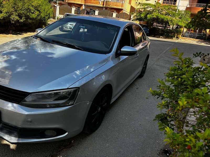 Volkswagen Jetta 2012 جيتا 1