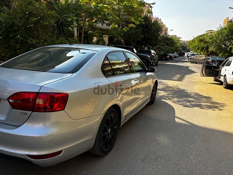 Volkswagen Jetta 2012 جيتا 2