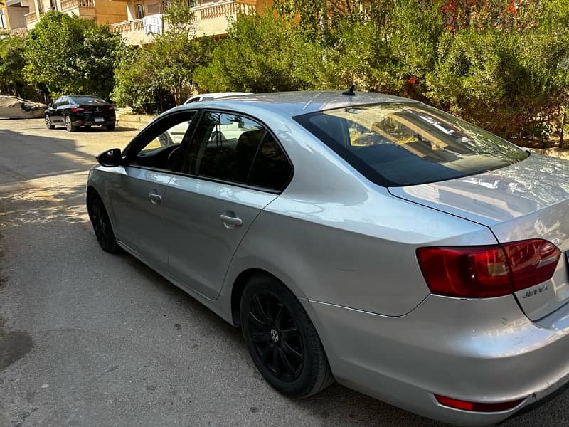 Volkswagen Jetta 2012 جيتا 3