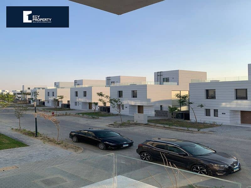 The last standalone villa without  downpayment in Al Burouj Compound -Prime Location with equal installments over 8 years. 4